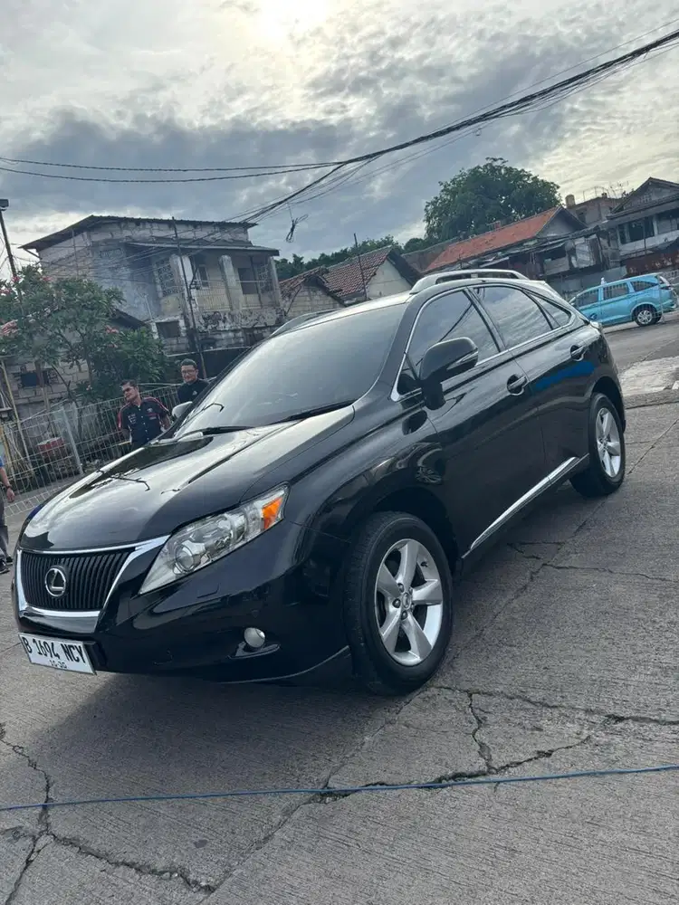 Lexus RX 270 2011 Bensin