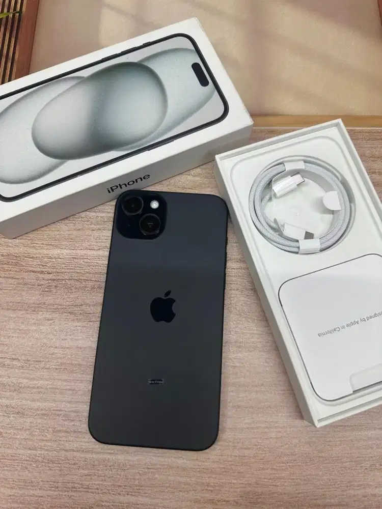 iPhone 15 Plus 128GB Black Garansi iBox 15/april/2026