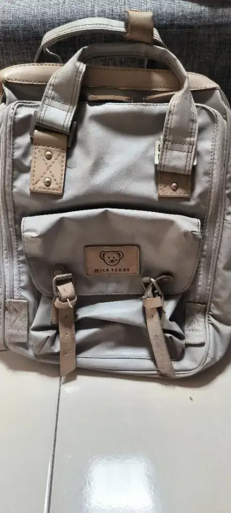 Tas wanita merk milk teddy