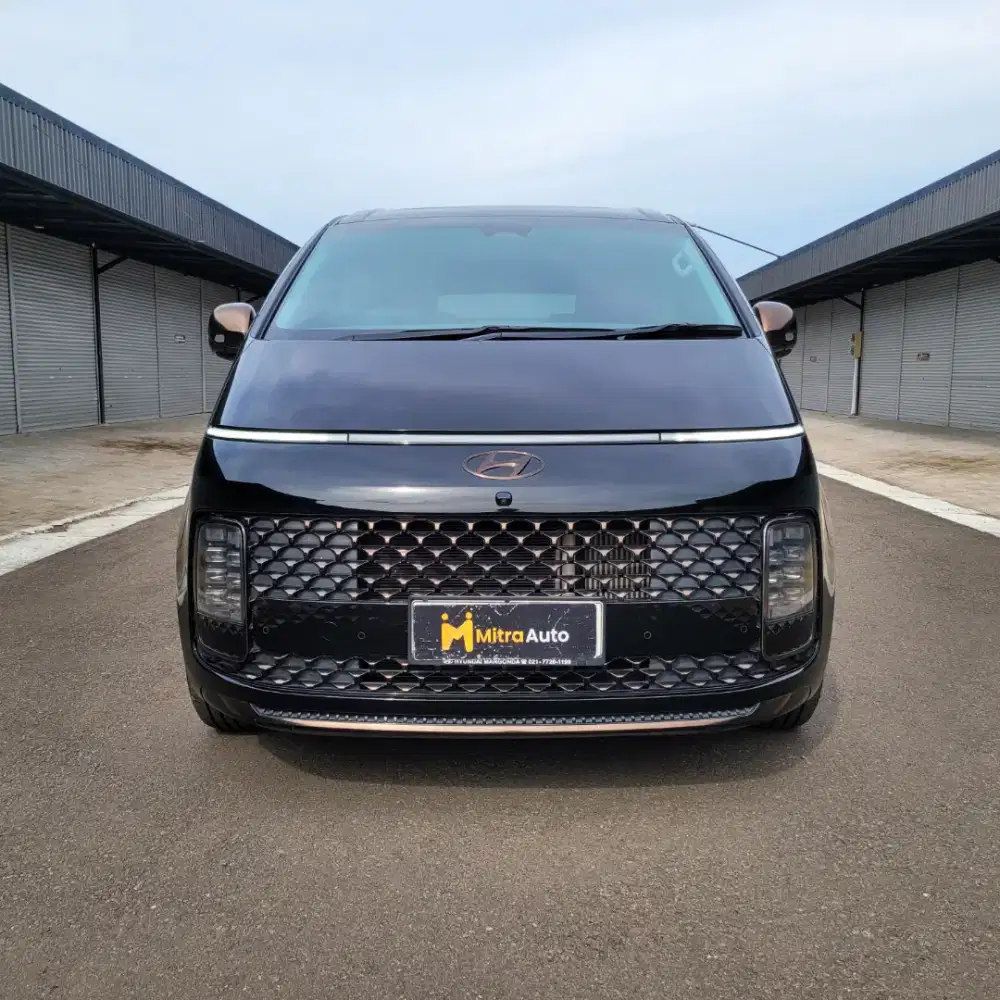 Hyundai Staria 2.2 Signature 7 Seat Diesel 2021