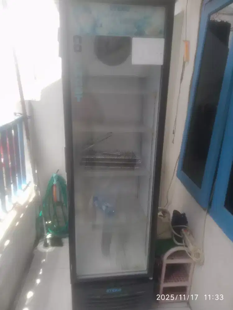 Showcase 6 rak jumbo