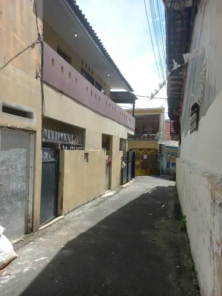 Di sewakan kos kosan full ac dan non ac bulanan