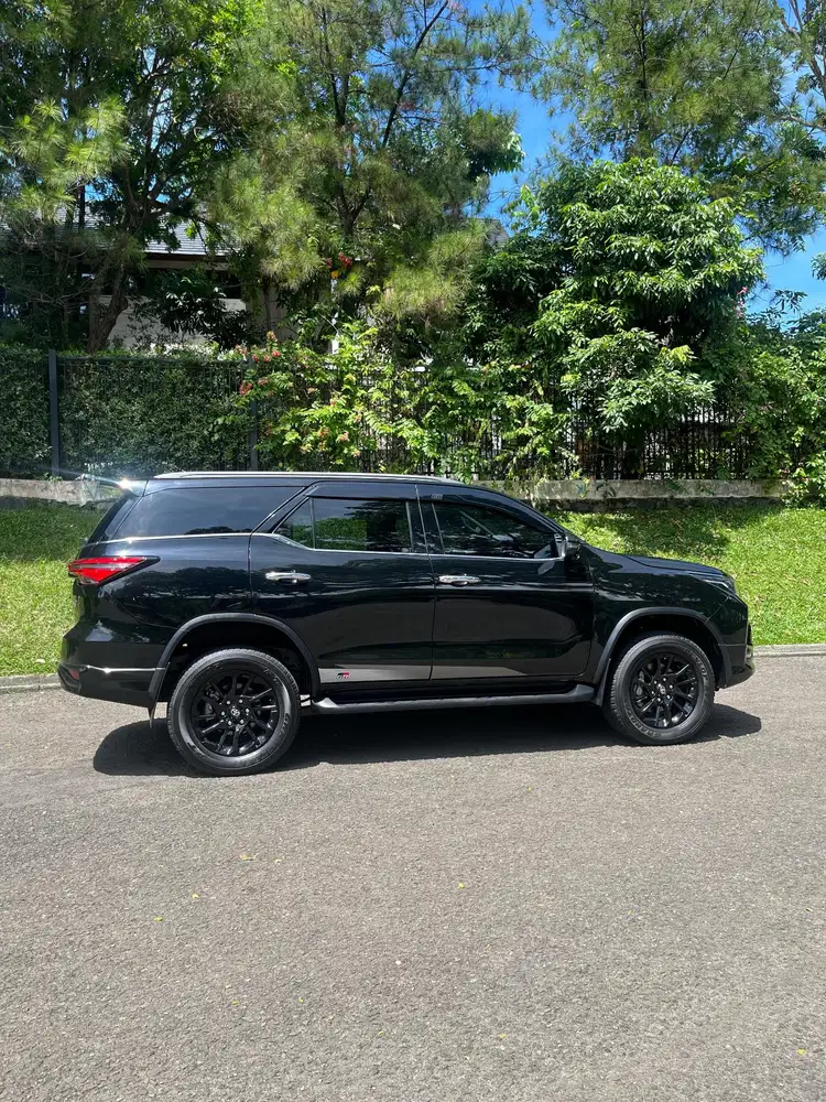 Toyota Fortuner 2.8 GR sport 2023 Diesel