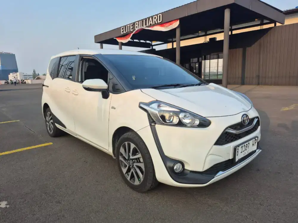 TOYOTA SIENTA V AT 2020 FACELIFT