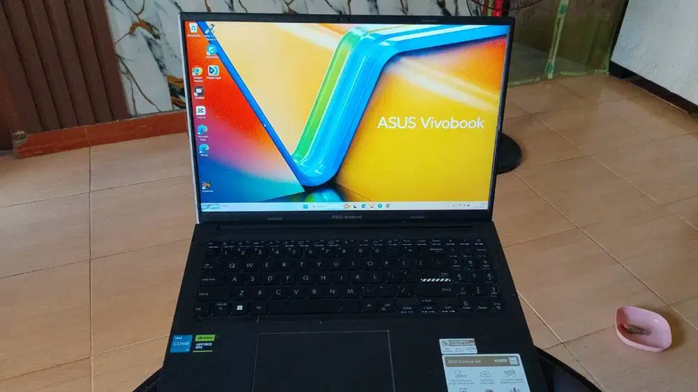 Asus Vivobook 16x core i5 Gen 13