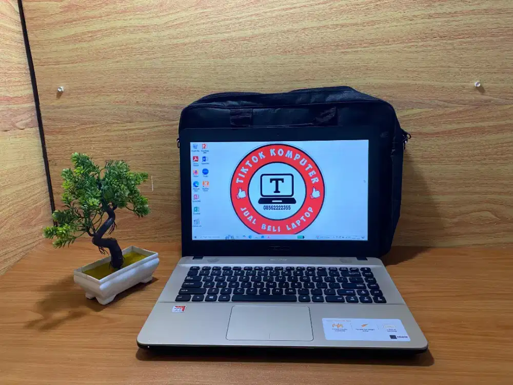Laptop bekas merk asus