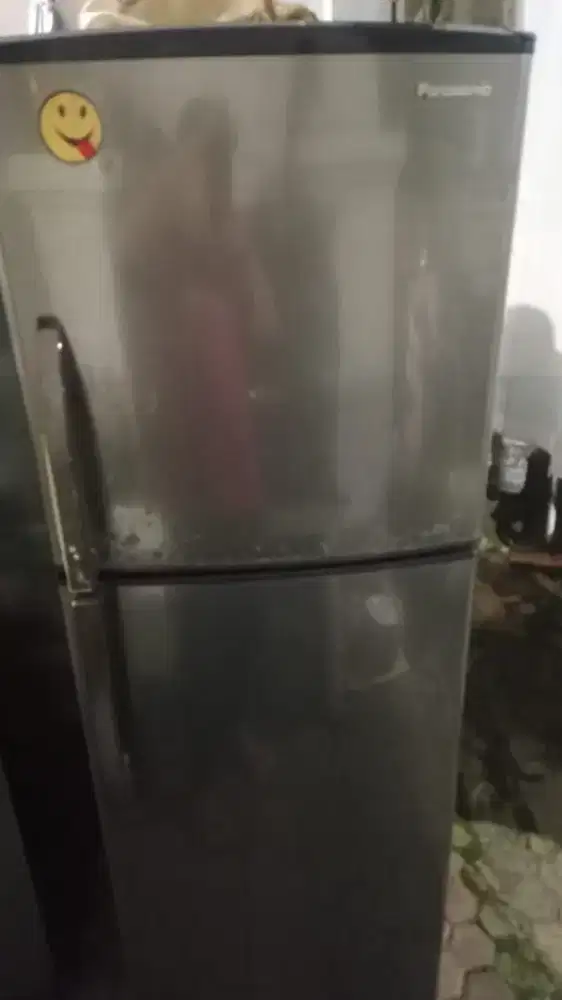 Kulkas panasonic 2pintu