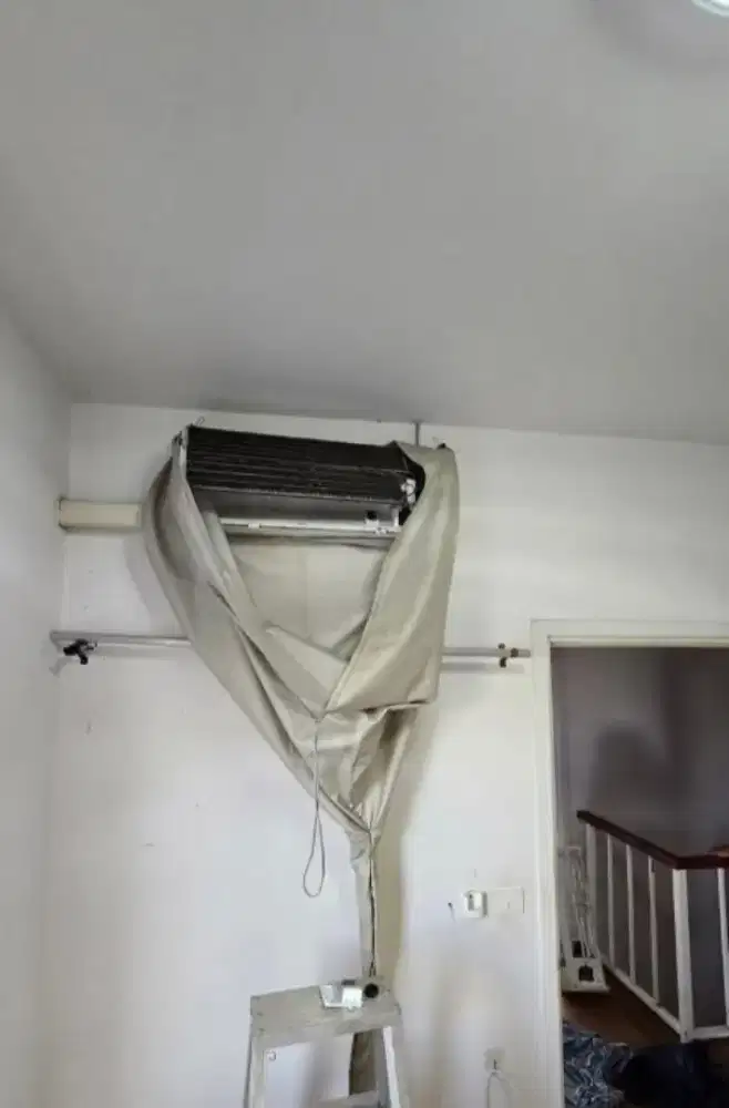 SERVICE AC PERBAIKAN DAN MAINTENANCE