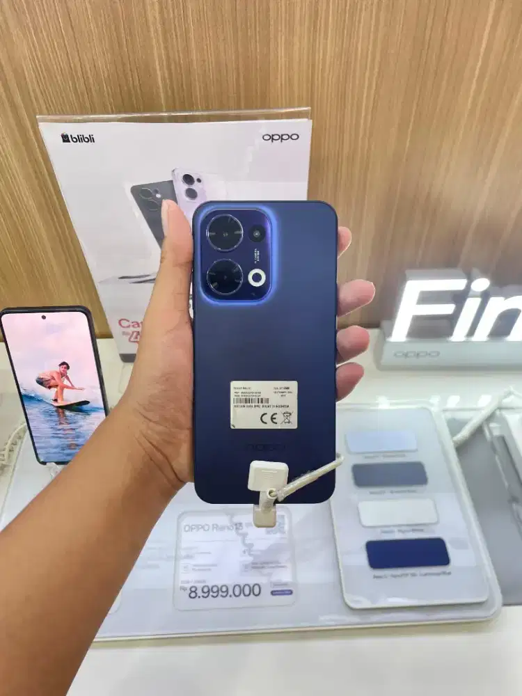 Cicilan Oppo Reno 13 5G pakai HomeCredit