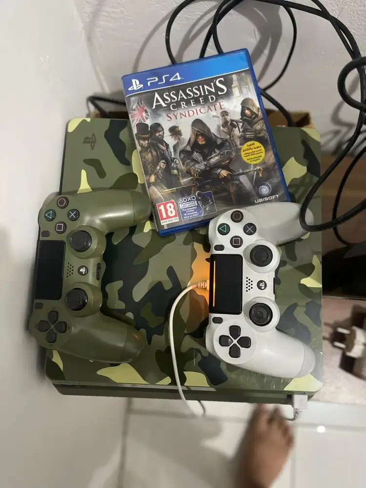 PS 4 slim 1 TB PUBG VERSION ORIAN