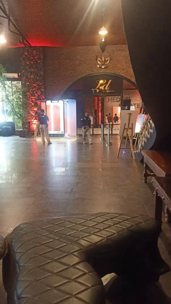 Dibutuhkan Public relations wanita