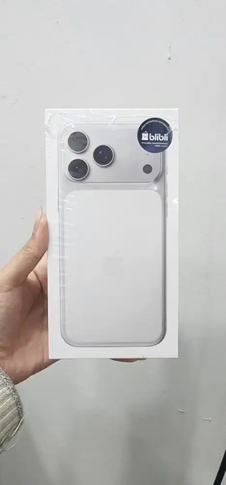 Iphone 17 promax 256 silver resmi