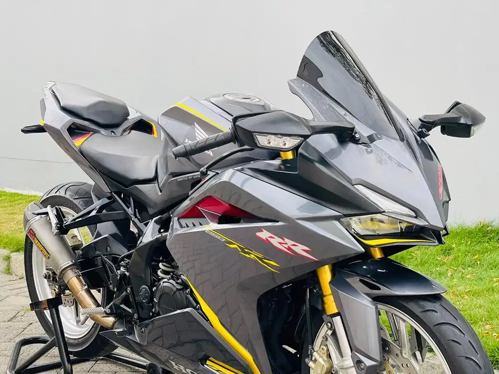 Honda cbr250rr grey 2017 cbr250 rr plat W pajak on cbr 250 rr cbr250