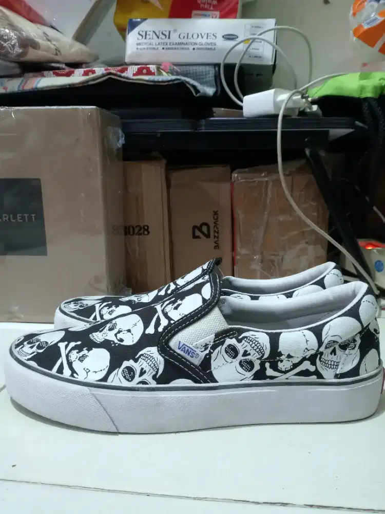 Vans Slip On Skull Size 42 ORIGINAL