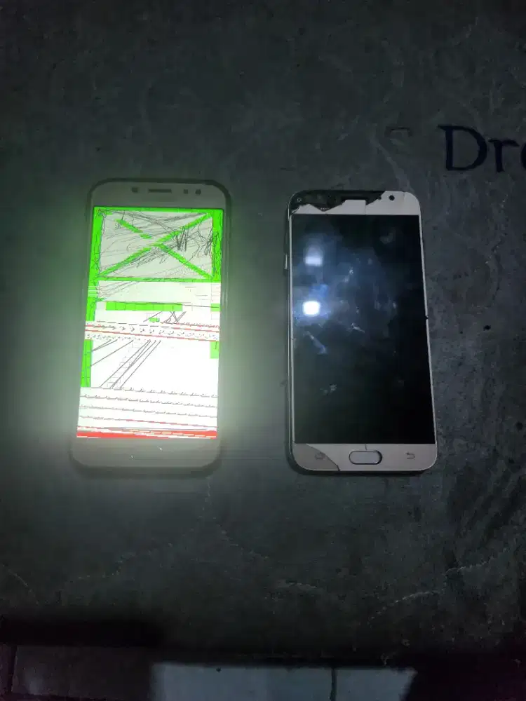 Samsung j7 pro 3/32 minusan baca keterangan