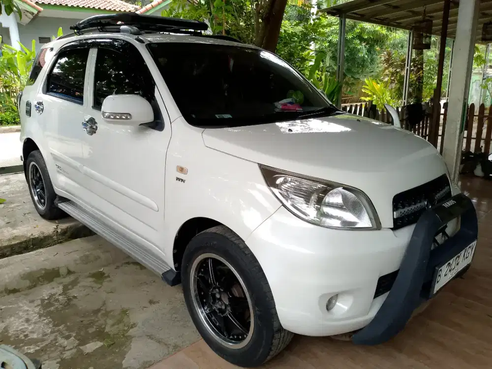 Terios ts extra thn 2013 matic sehat