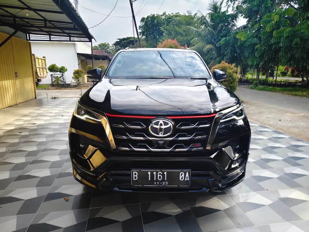 Fortuner SRZ TRDs 4X2 AT 2020