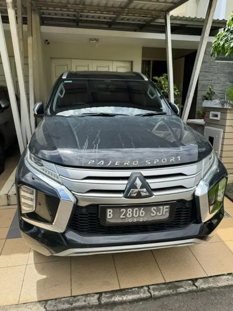 Pajero Sport 2022 Dakar Matic, Sun Roof