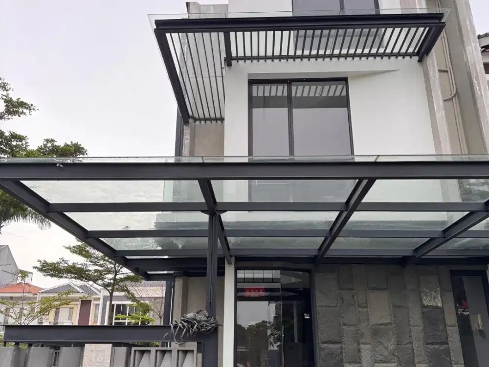 DIJUAL Rumah di PIK 1 Layar Permai Jakarta Utara