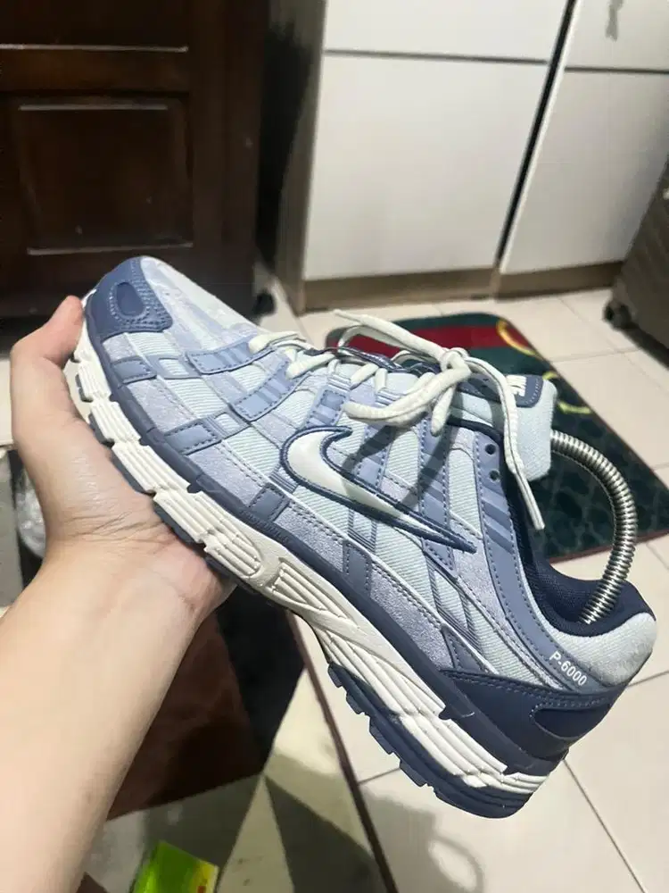 Sepatu Nike P6000
