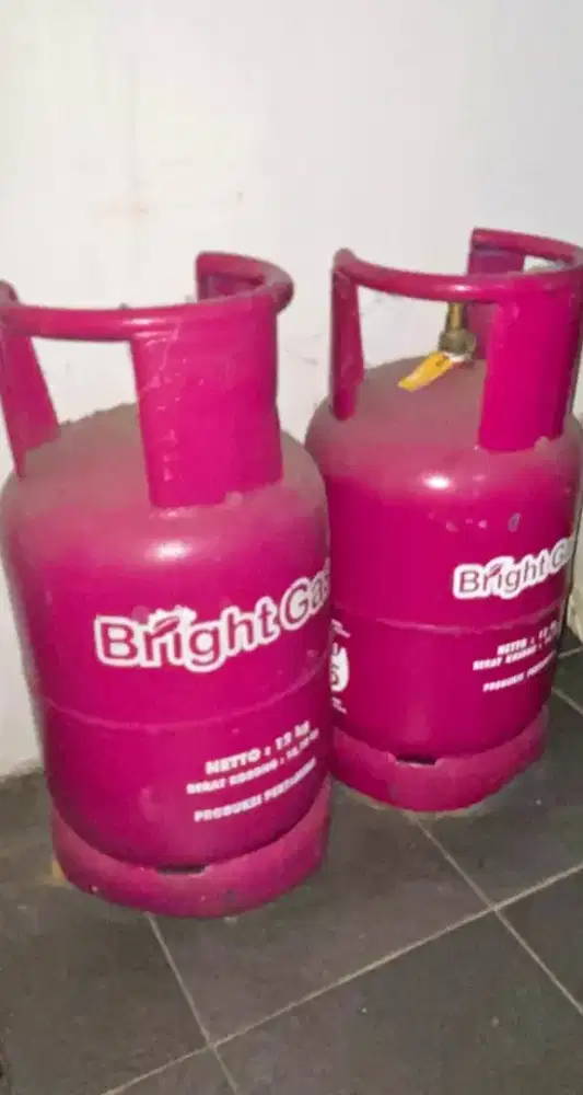 LPG 12kg BrighGas borongan ada 4.tabung