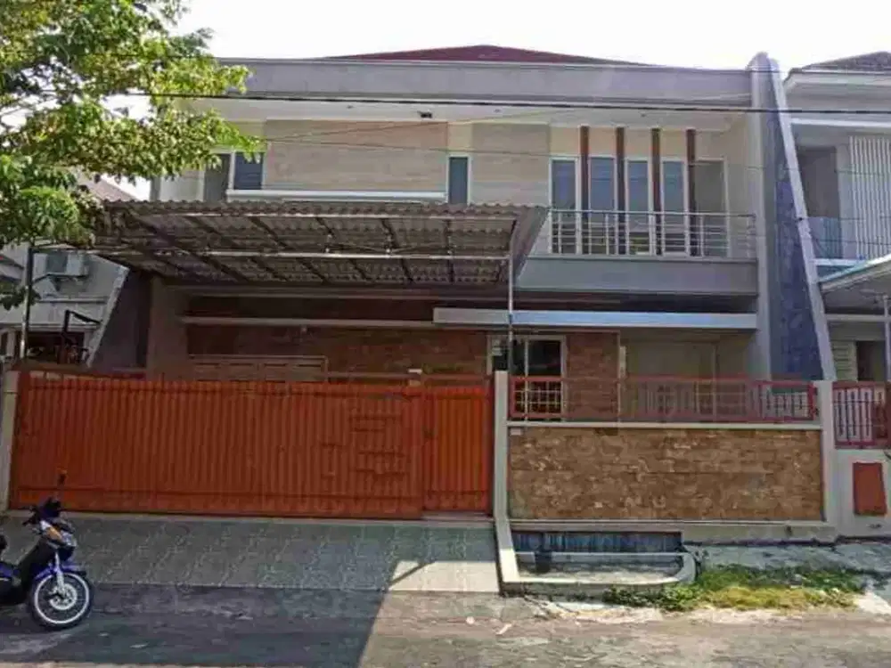 Rumah Dharmahusada Indah Utara