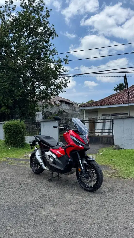 HONDA X-ADV 750