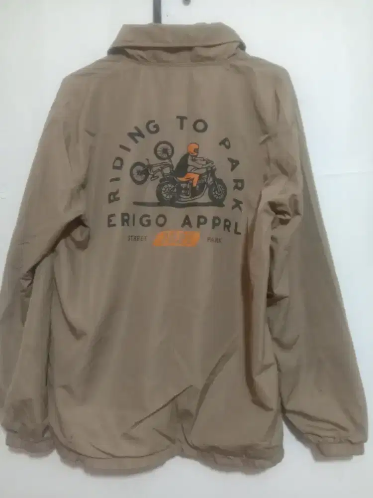 Jaket erigo appreal