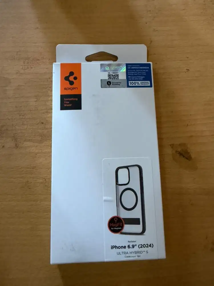 Spigen Ultra Hybrid S with Kick Stand Iphone 16 Pro Max(warna abu abu)