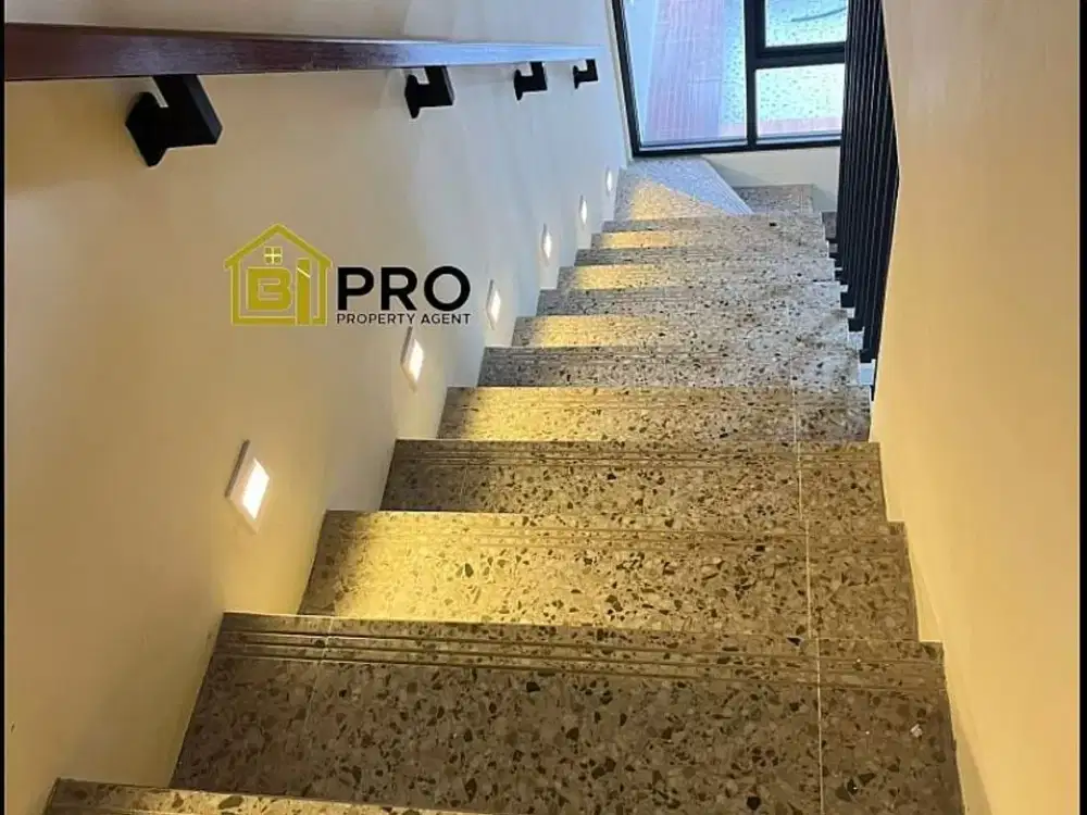 DiJual Brand New Rumah Modern di Perumahan Kranggan Permai dekat Cibubur Plaza