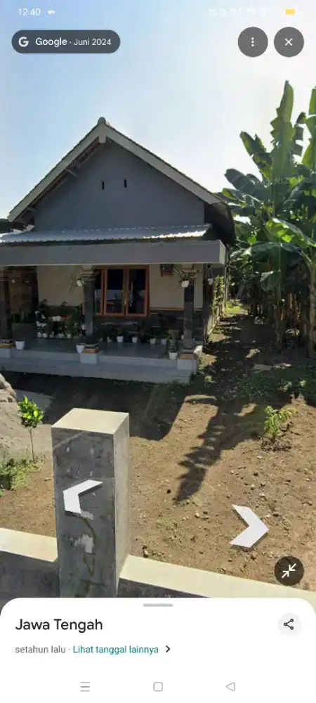 Jual rumah bonus pekarangan