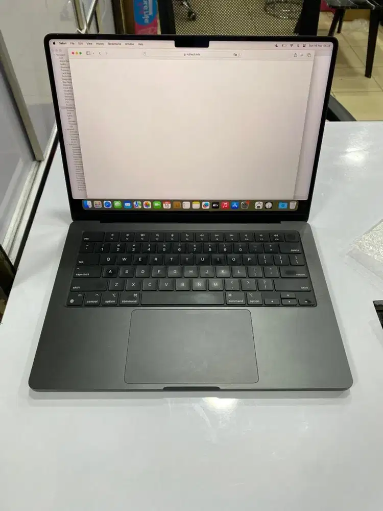 MacBook Pro M3 Pro 14inch 18Gb/512Gb