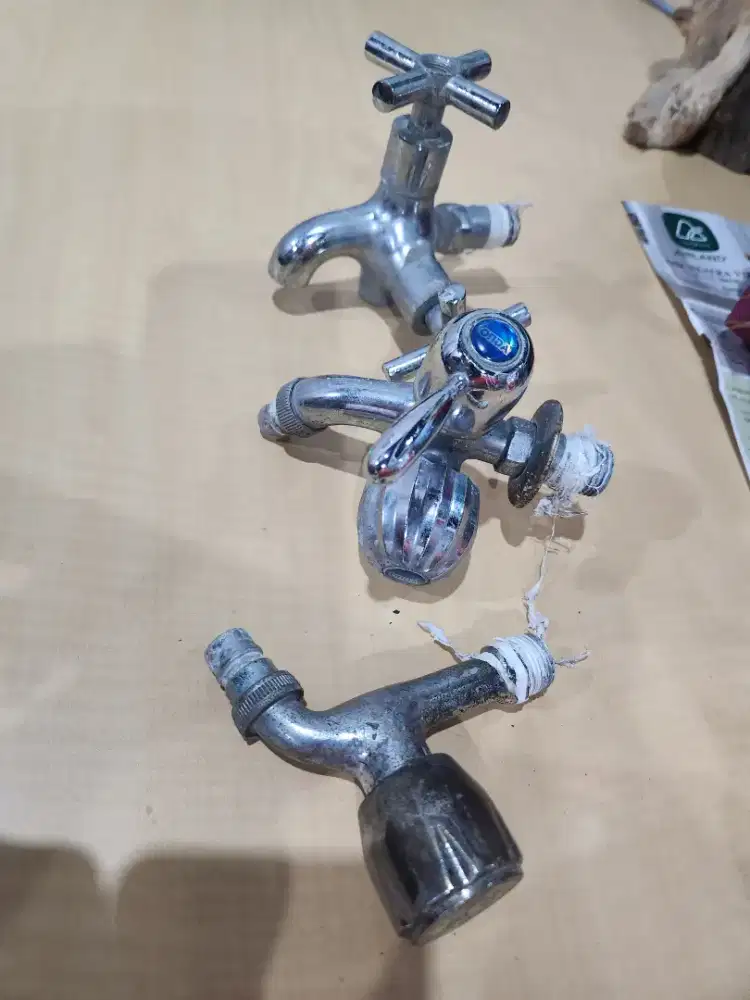 Keran air 1 lubang, keran air 2 lubang