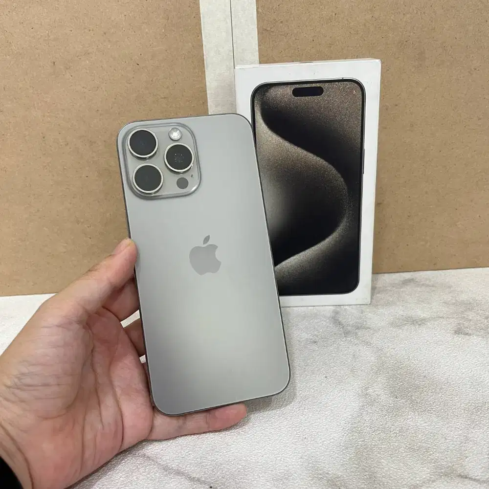 iPhone 15 Pro Max 256GB Natural Titanium Fullset resmi