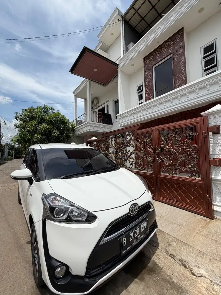 Toyota Sienta 1.5 V 2018 Matic