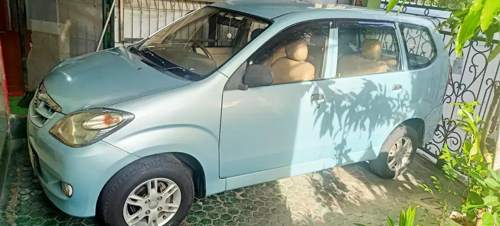 Daihatsu Xenia 2006 Bensin