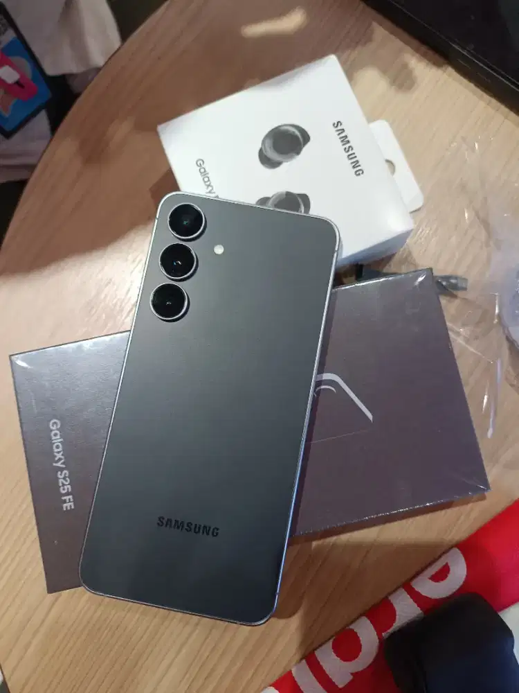 Samsung S25 FE Free Buds 3FE Kredit Free 2xAngsuran