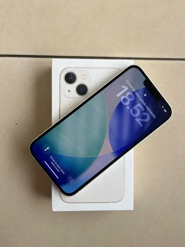 IPHONE 13 STARLIGHT EX IBOX GARANSI ON sampai FEB 2026
