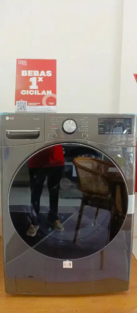 Mesin Cuci LG F2724SVRB kapasitas tabung 24kg