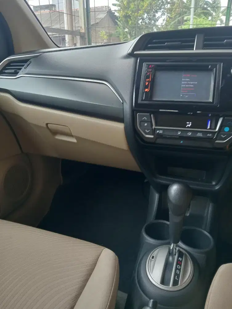 Honda Mobilio E AT   2016 Bensin