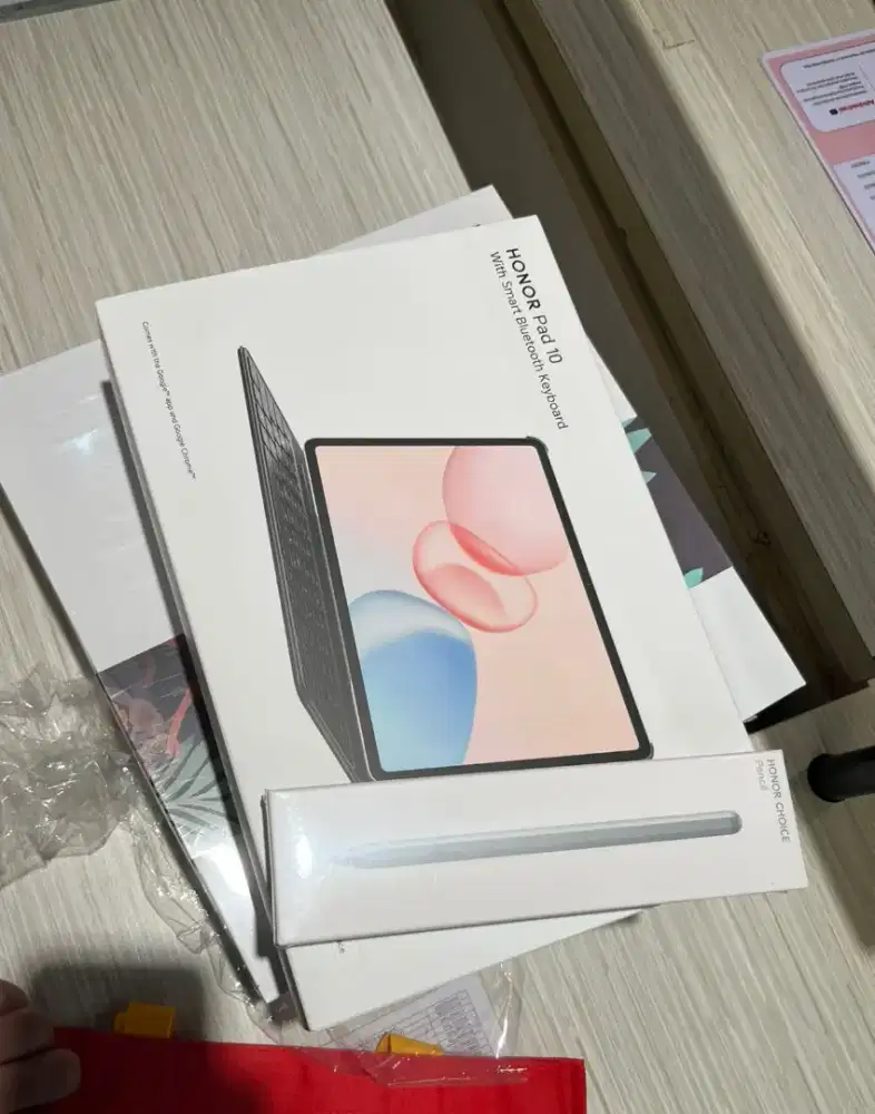 HONOR PAD 10 INCLUDE KEYBOARD FREE STYLUS PEN 8+8/256GB