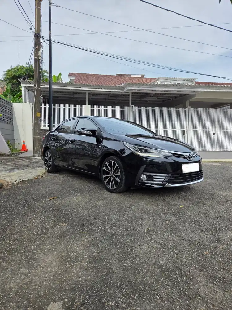 Toyota Corolla Altis V 1.8 2018