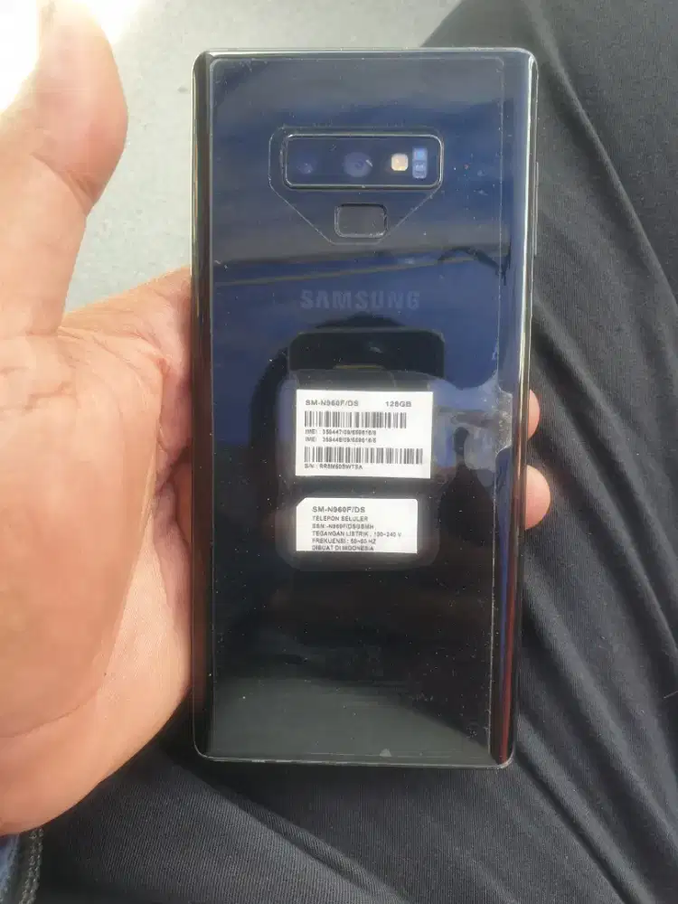 Samsung note 9 6/128 matot