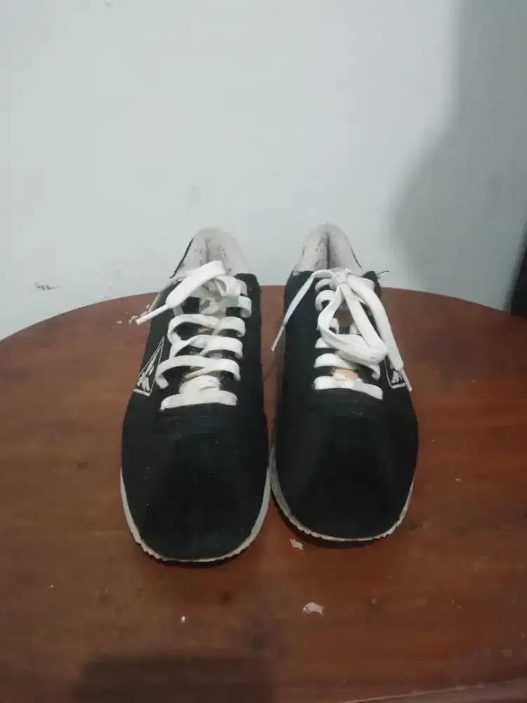 Sepatu second casual size 40