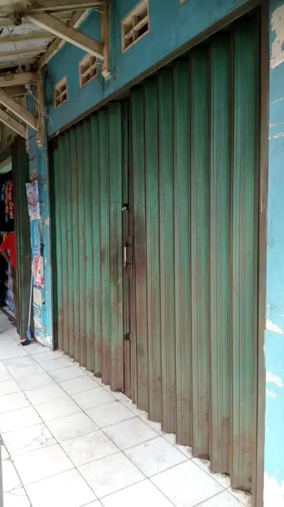 Toko disewakan tahunan