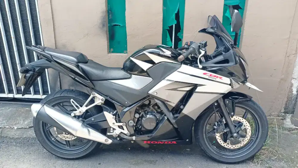 cbr 150 depok jakarta