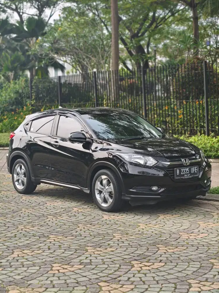 [10jt BAWA PULANG KM 40rb RECORD] Honda HRV 1.5 E AT 2017 HR-V