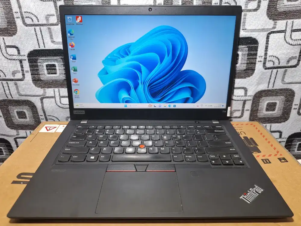 Laptop Lenovo Thinkpad T14 Core i5 gen 10 ram 16gb ssd 512gb mantap