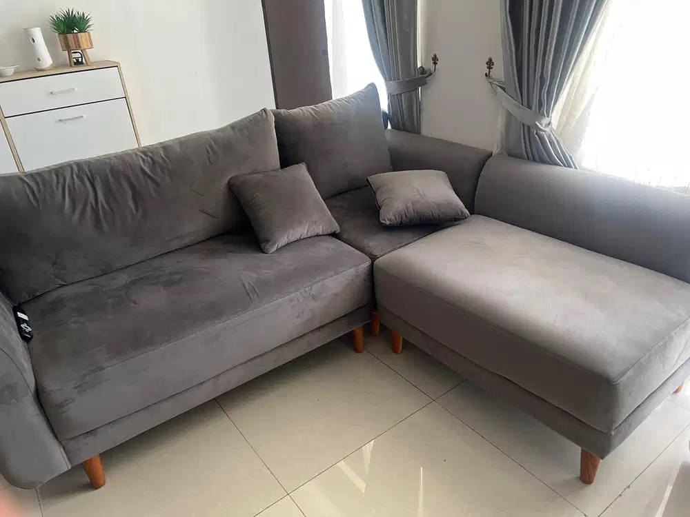 Sofa 3 Seater warna abu tua