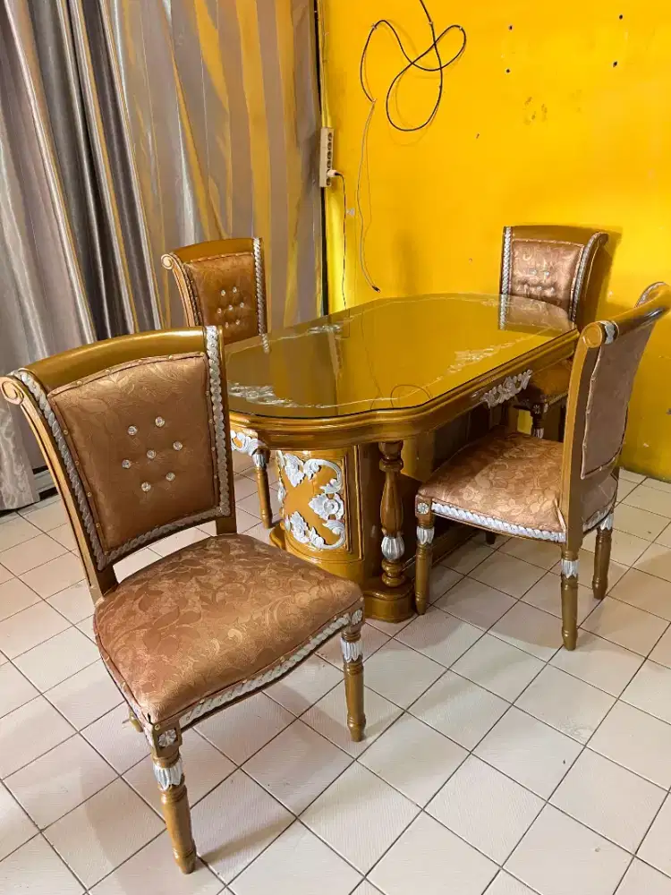 Jual murah 1 set meja makan jati